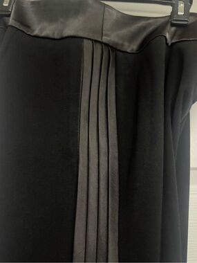 Cache Black Trousers with Satin Waistband and Vertical Satin Pleats